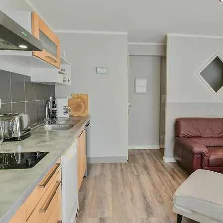 Lili Semesterbostad Lavercantière